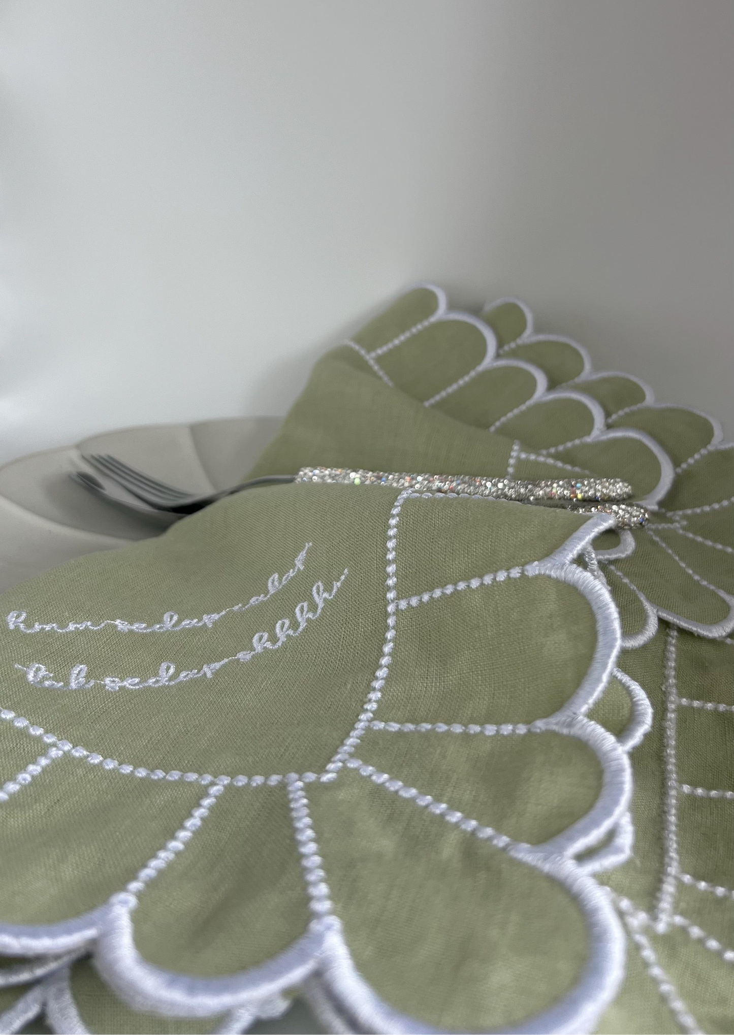 Set of 2 Fras Embroidered Linen Napkin - Green