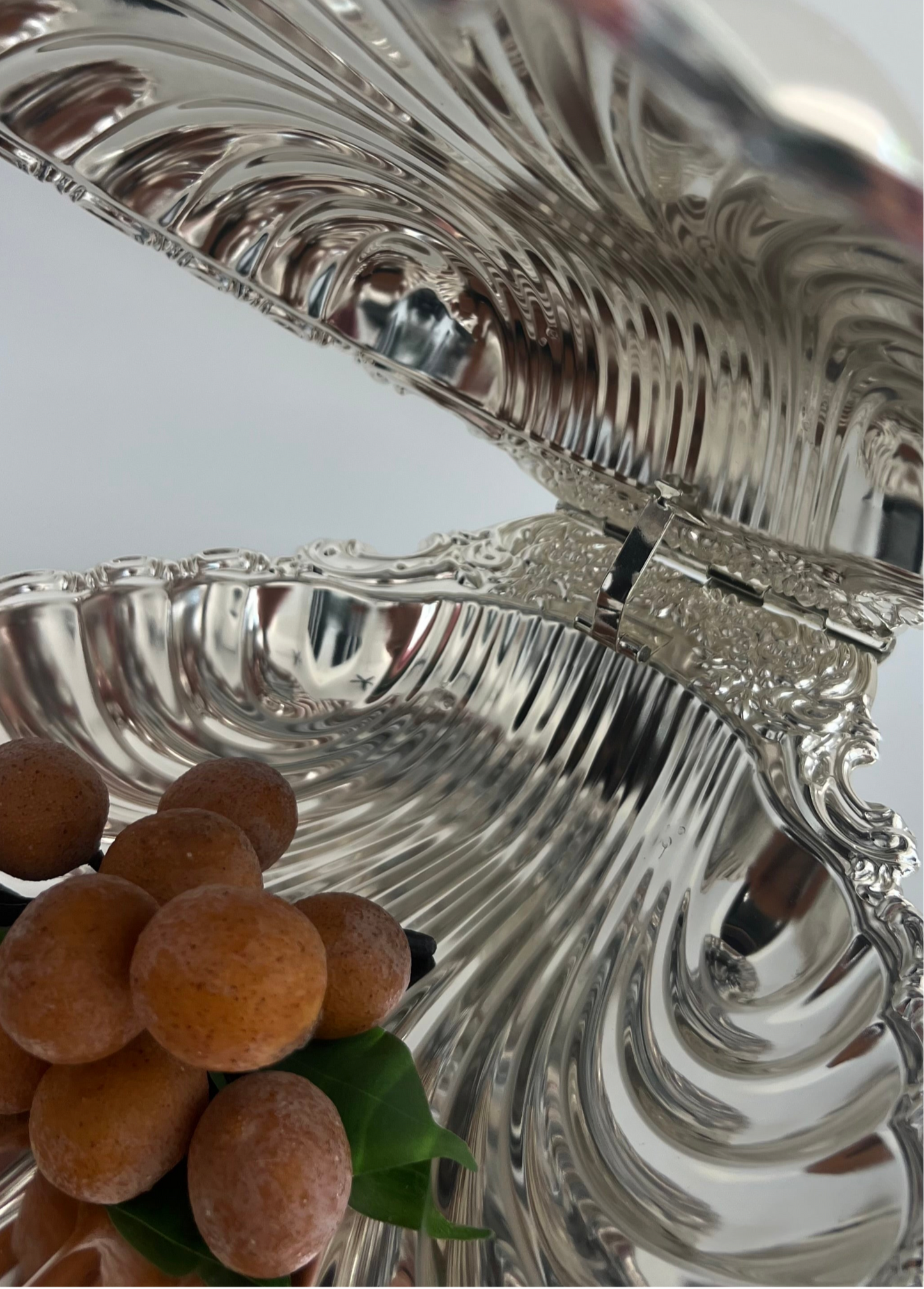 (*Restocked) Shell Serving Dish