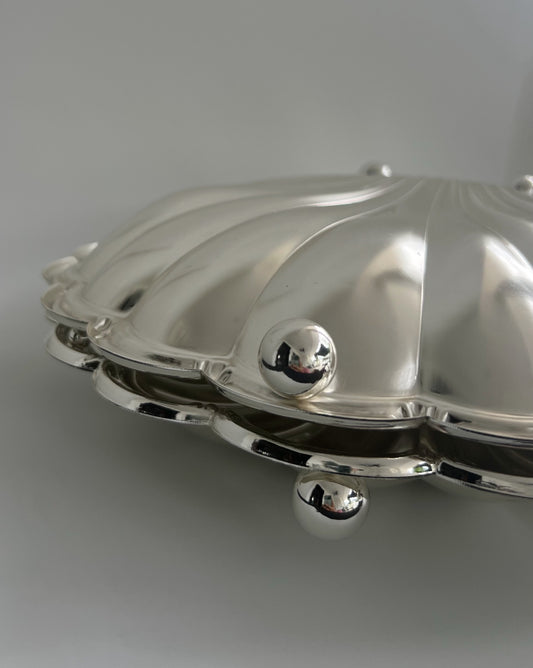 (Restocked) Shell Serving Dish