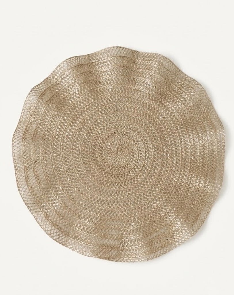Shimmer Ruffles Placemat