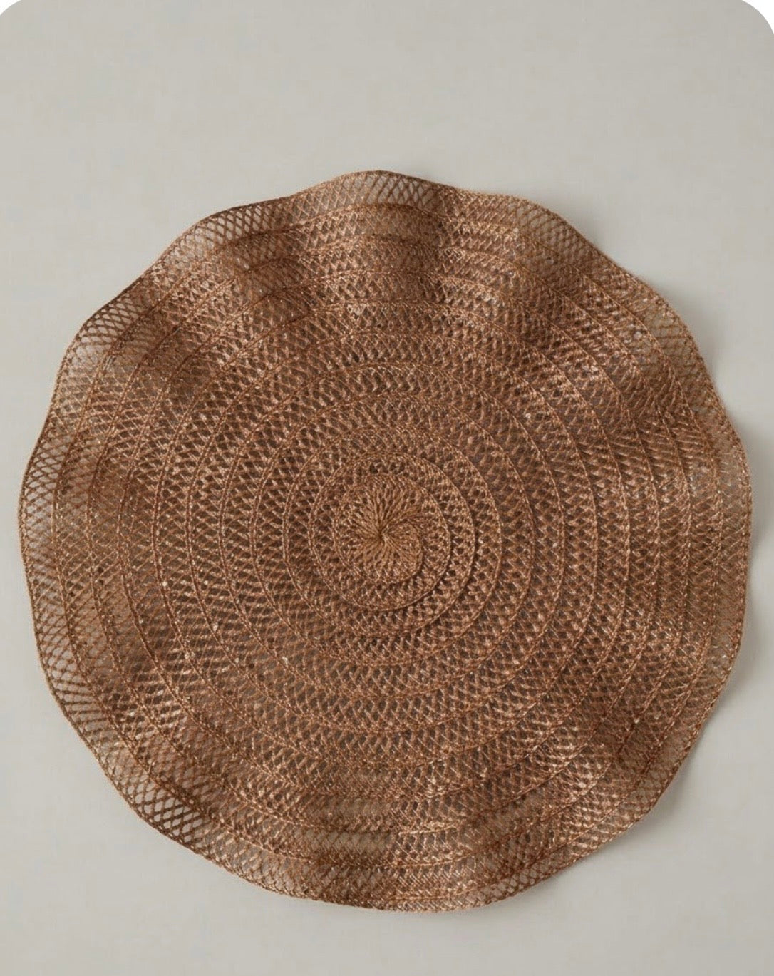 Shimmer Ruffles Placemat